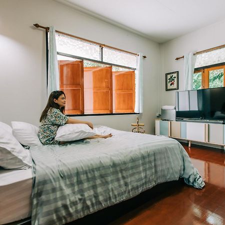 Banya Bnb ที่พักบ้านย่าบีแอนด์บี เมืองประจวบฯ Prachuap Khiri Khan Exteriör bild