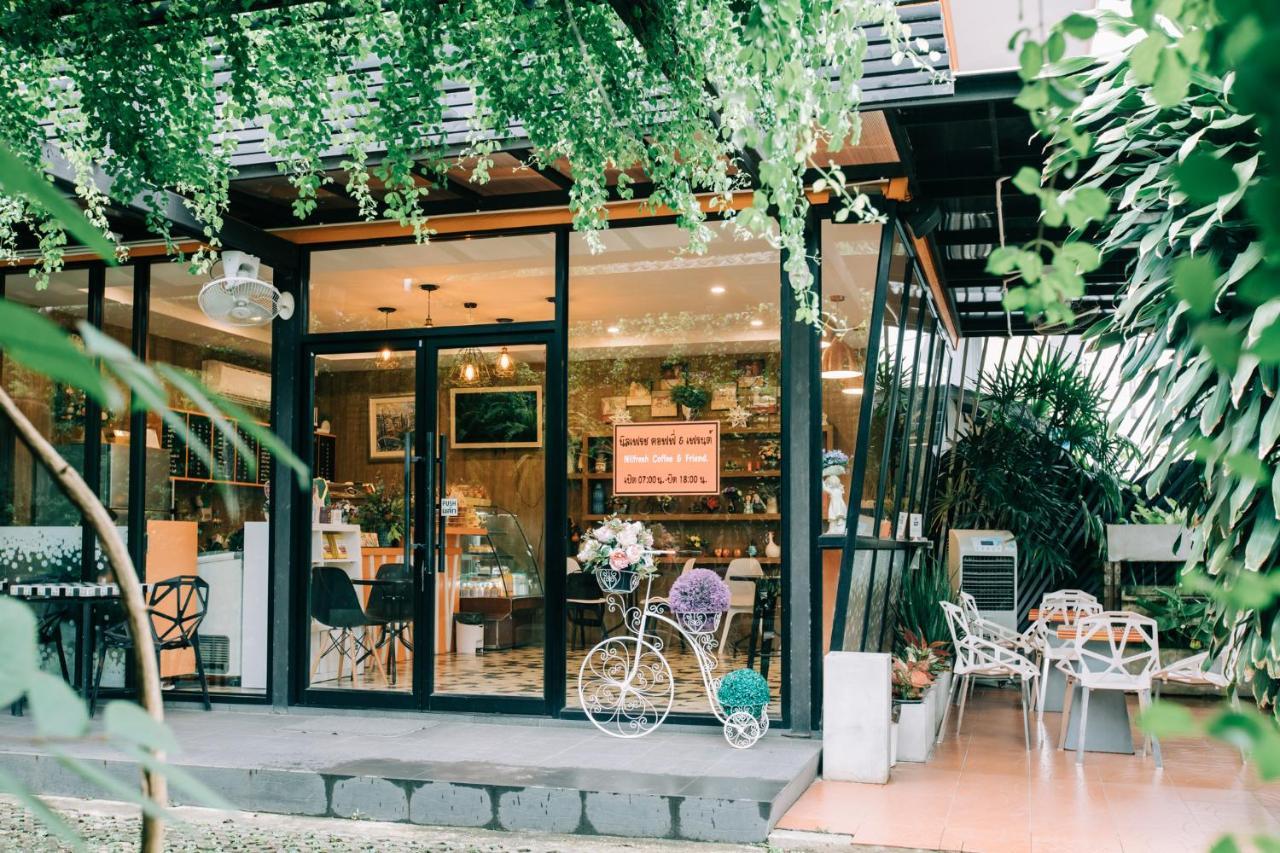 Banya Bnb ที่พักบ้านย่าบีแอนด์บี เมืองประจวบฯ Prachuap Khiri Khan Exteriör bild