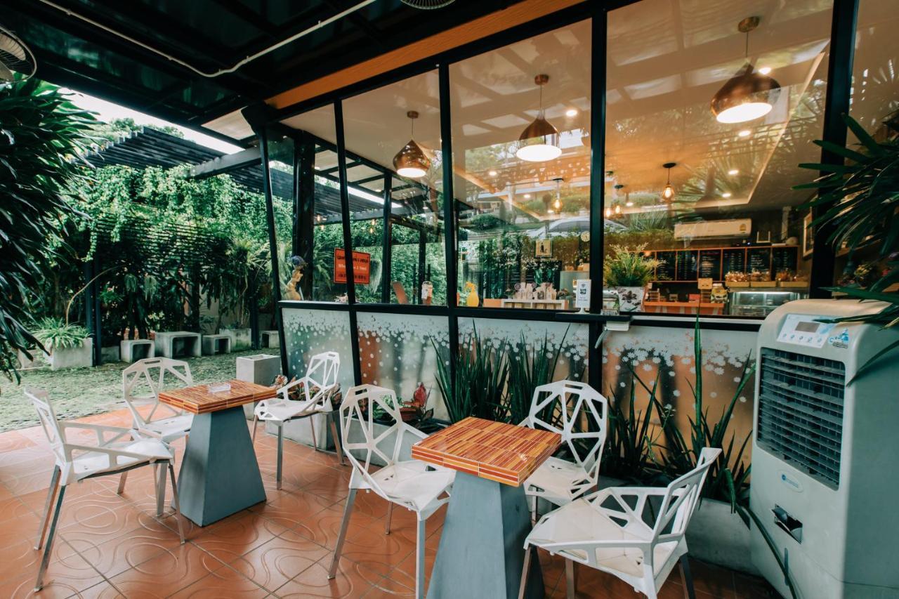 Banya Bnb ที่พักบ้านย่าบีแอนด์บี เมืองประจวบฯ Prachuap Khiri Khan Exteriör bild