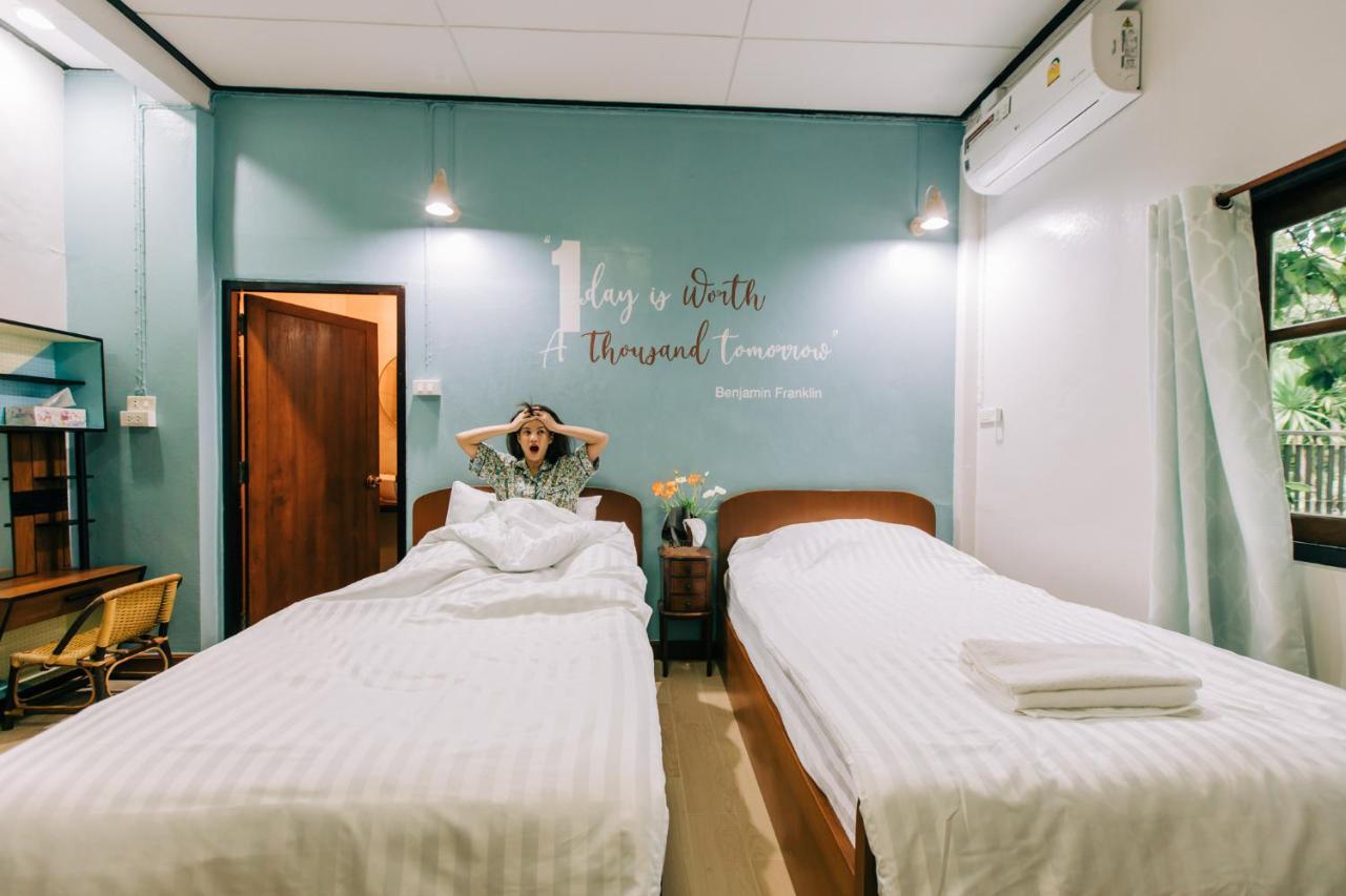 Banya Bnb ที่พักบ้านย่าบีแอนด์บี เมืองประจวบฯ Prachuap Khiri Khan Exteriör bild